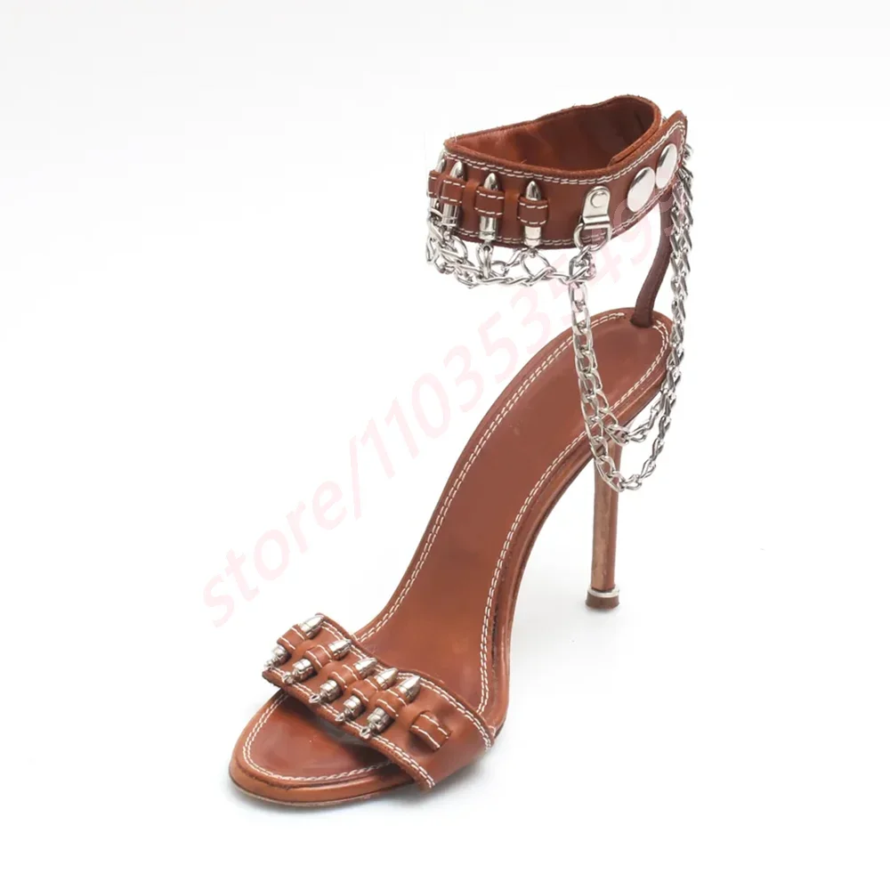 Yeni Podyum Mermi Zincir Roma  - Women'S Fashion For Summer 2025 incelemesi ve fiyatı
