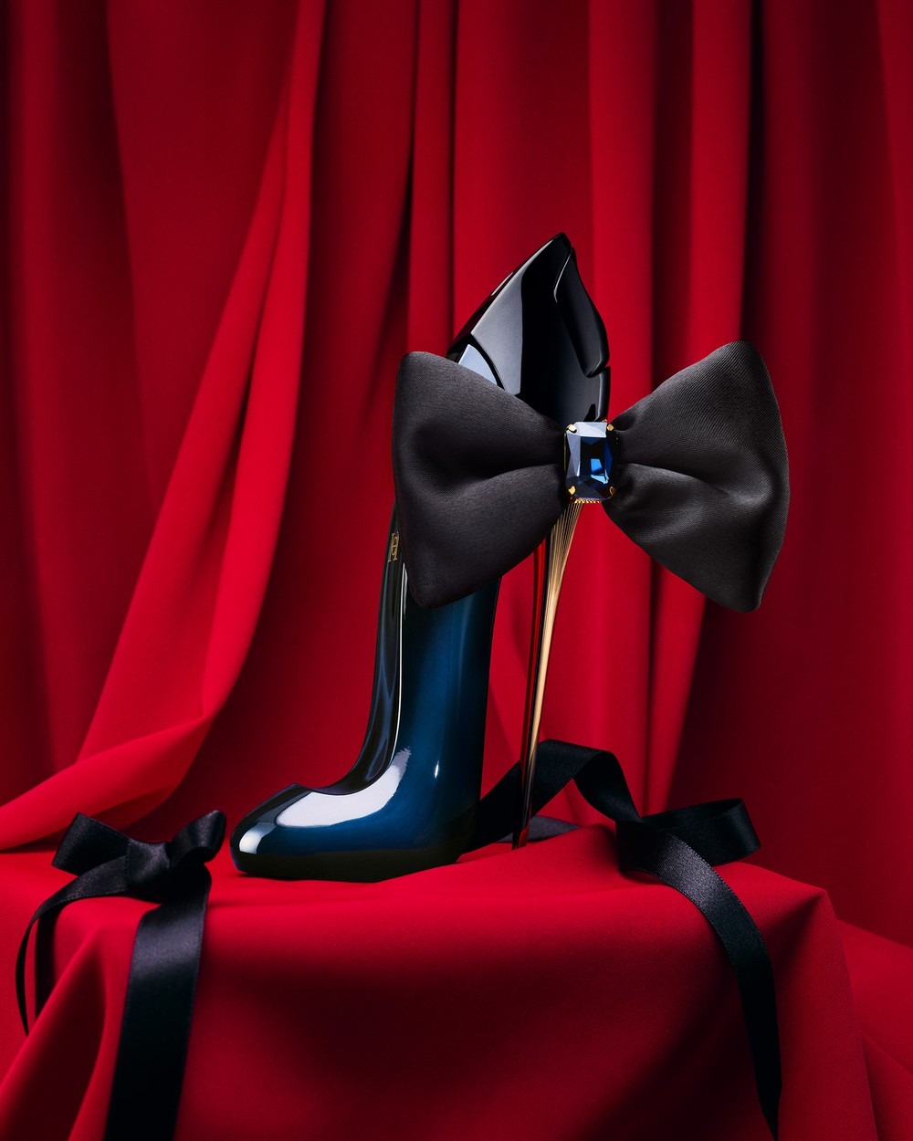 Carolina Herrera Good Girl Bow - Women'S Fashion Quick Delivery incelemesi ve fiyatı